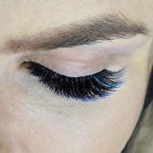 Wimpernmodellage Ombre Effekt Blue